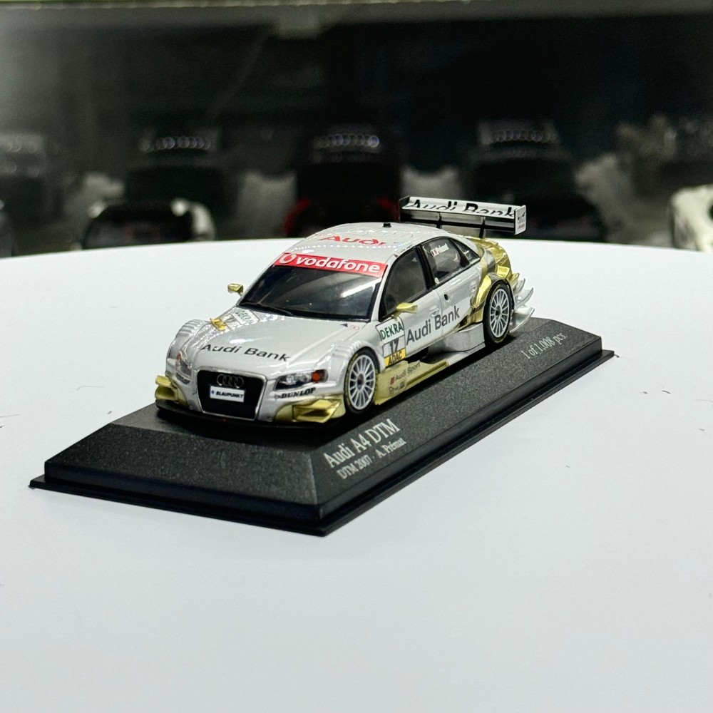 1/43 AUDİ A4 DTM 2007 