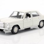 1/24 MERCEDES-BENZ 220 (W115)