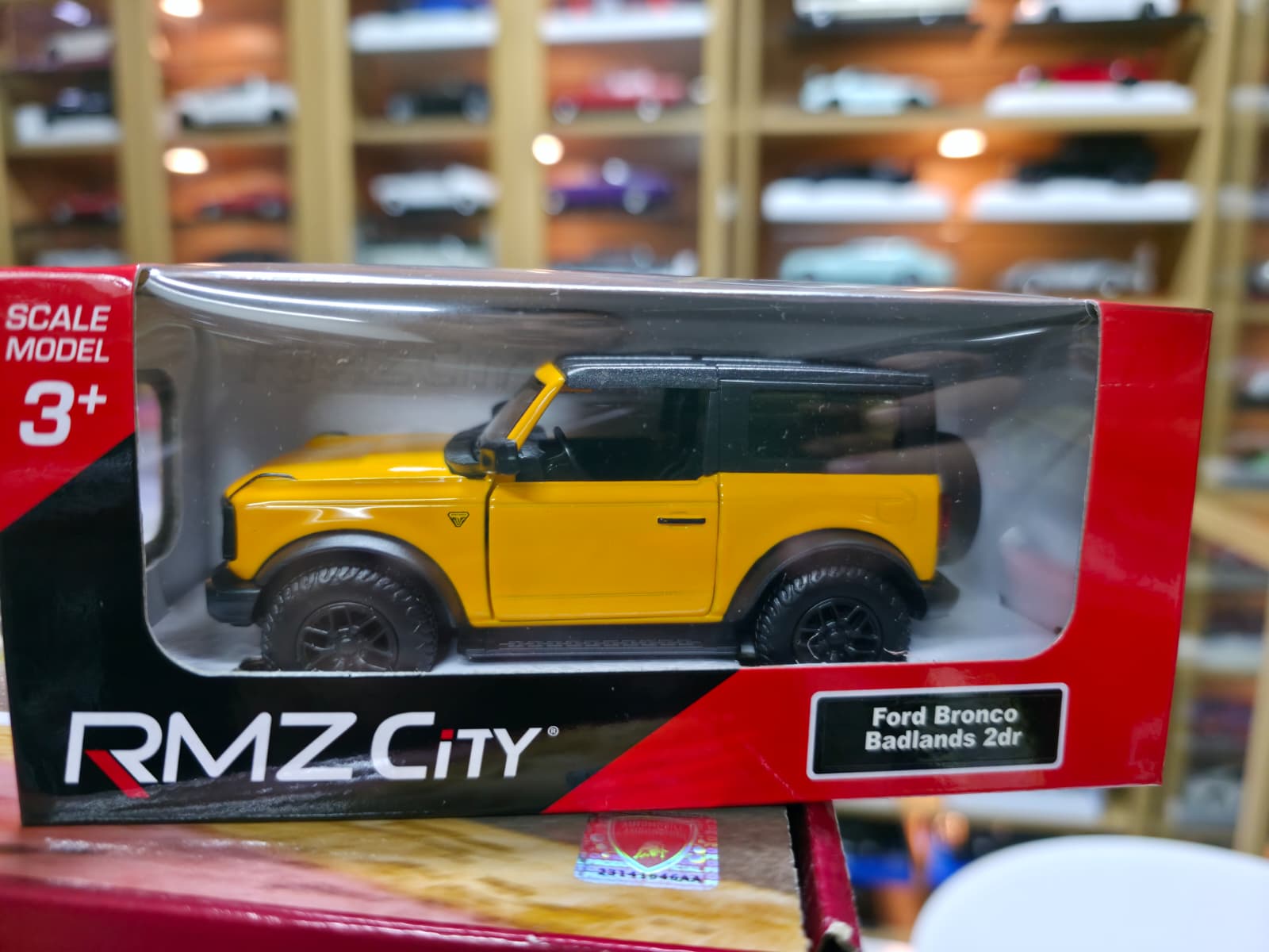 1/32 FORD BRONCO BADLANDS 2DR