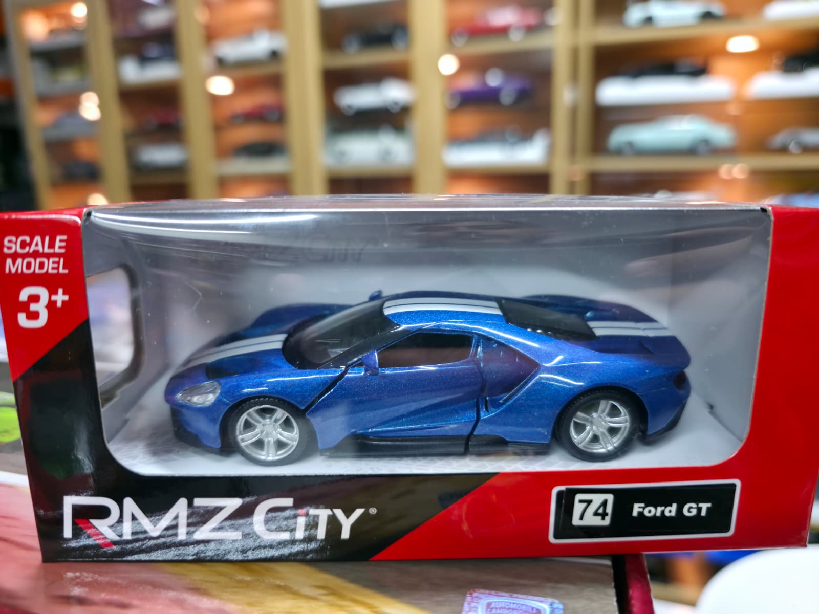 1/32 FORD GT