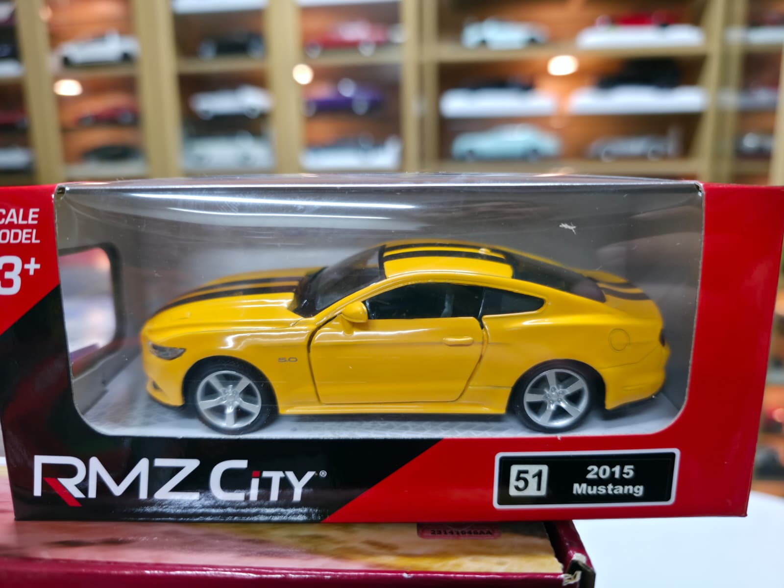 1/32 FORD MUSTANG