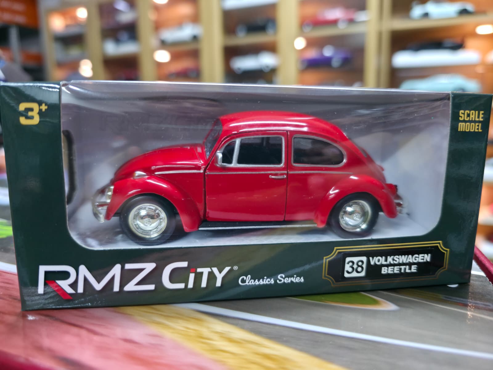 1/32 VOLKSWAGEN BEETLE