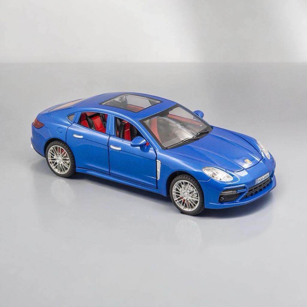 1/18 PORSCHE PANAMERA