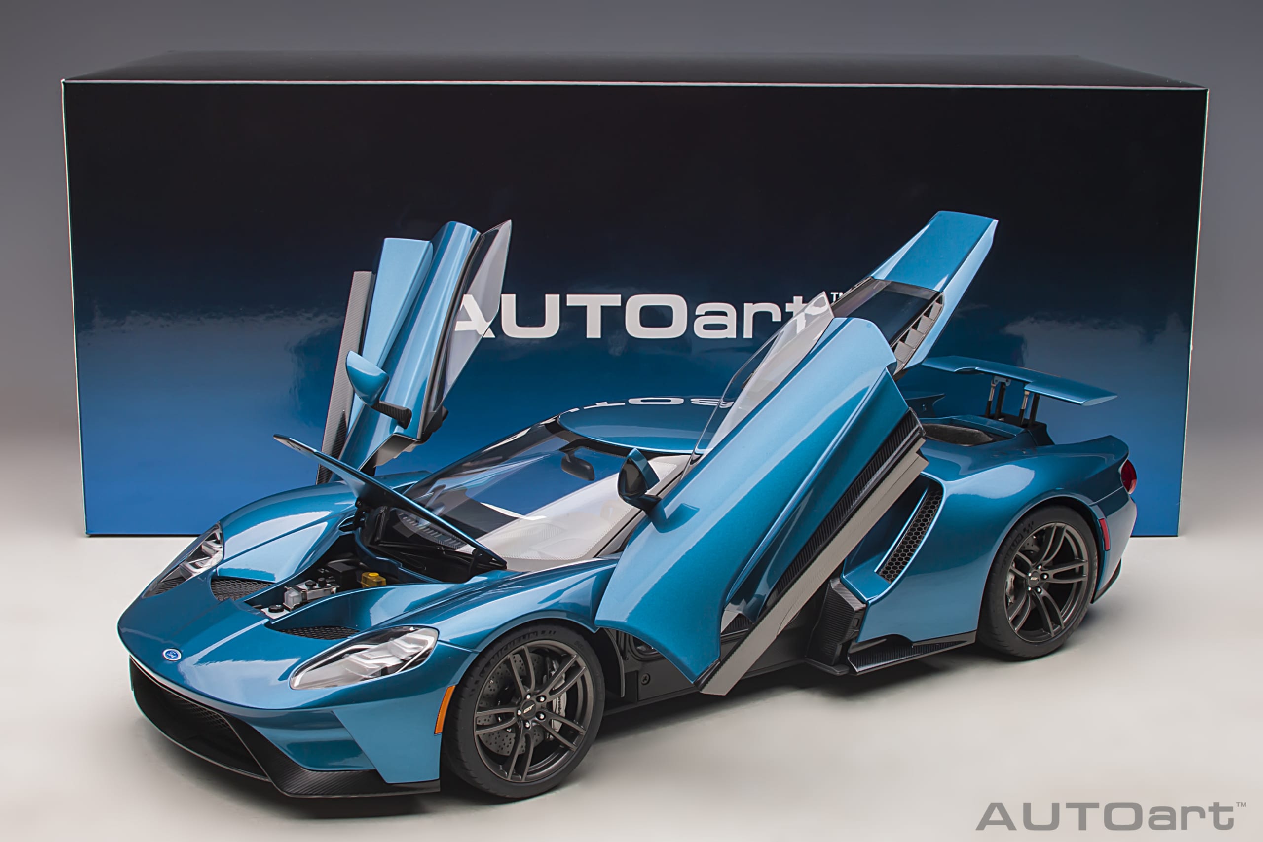 1/12 FORD GT