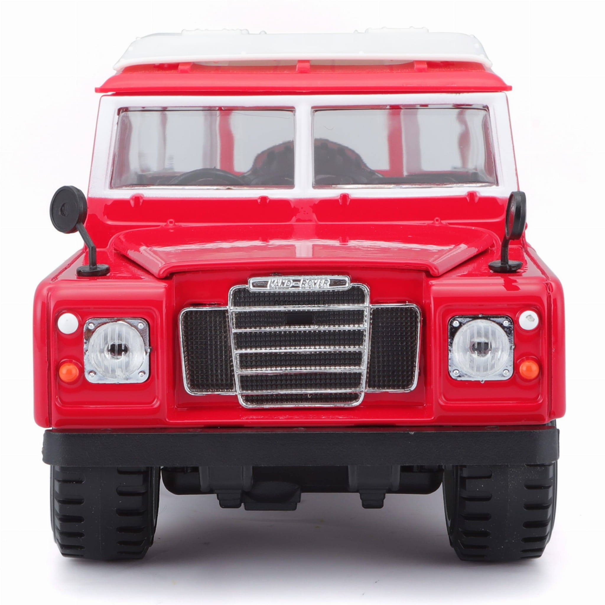 1/24 LAND ROVER DEFENDER SERİ 2 1/24 LAND ROVER DEFENDER SERİ 2