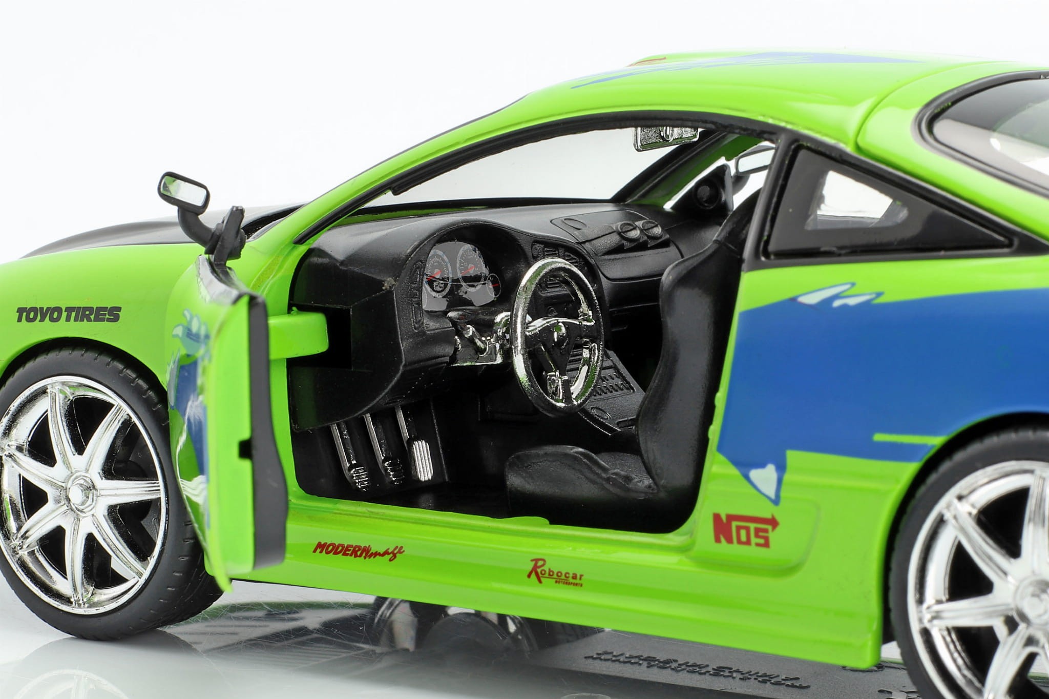 1/24 MITSUBISHI ECLİPSE