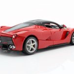 1/24 FERRAR?? LA FERRAR??