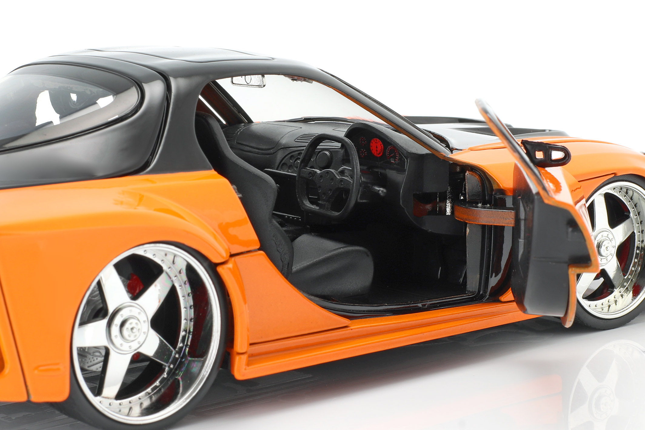 1/24 HAN'S MAZDA RX7 Fast and Furious