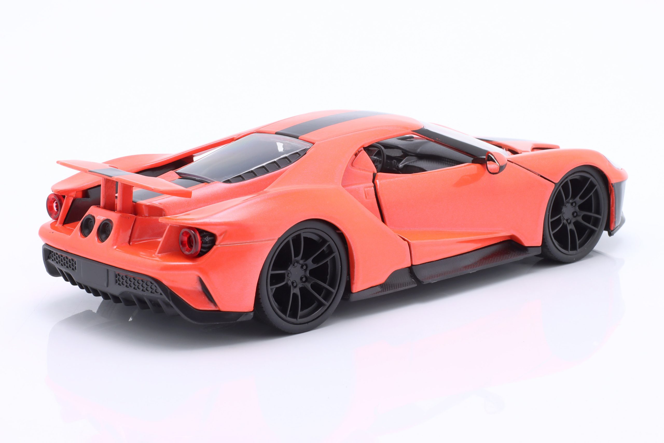 1/24 FORD GT