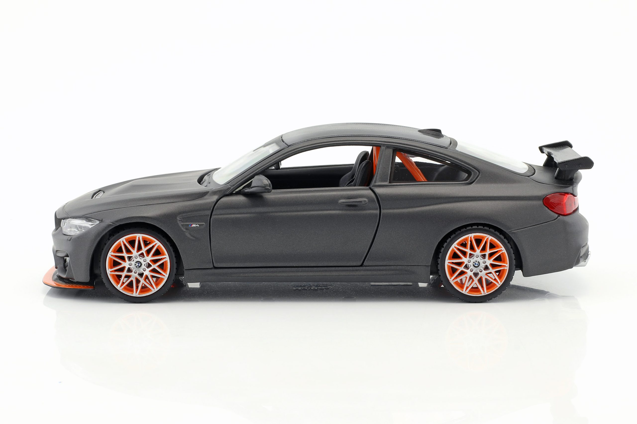 1/24 BMW M4 GTS