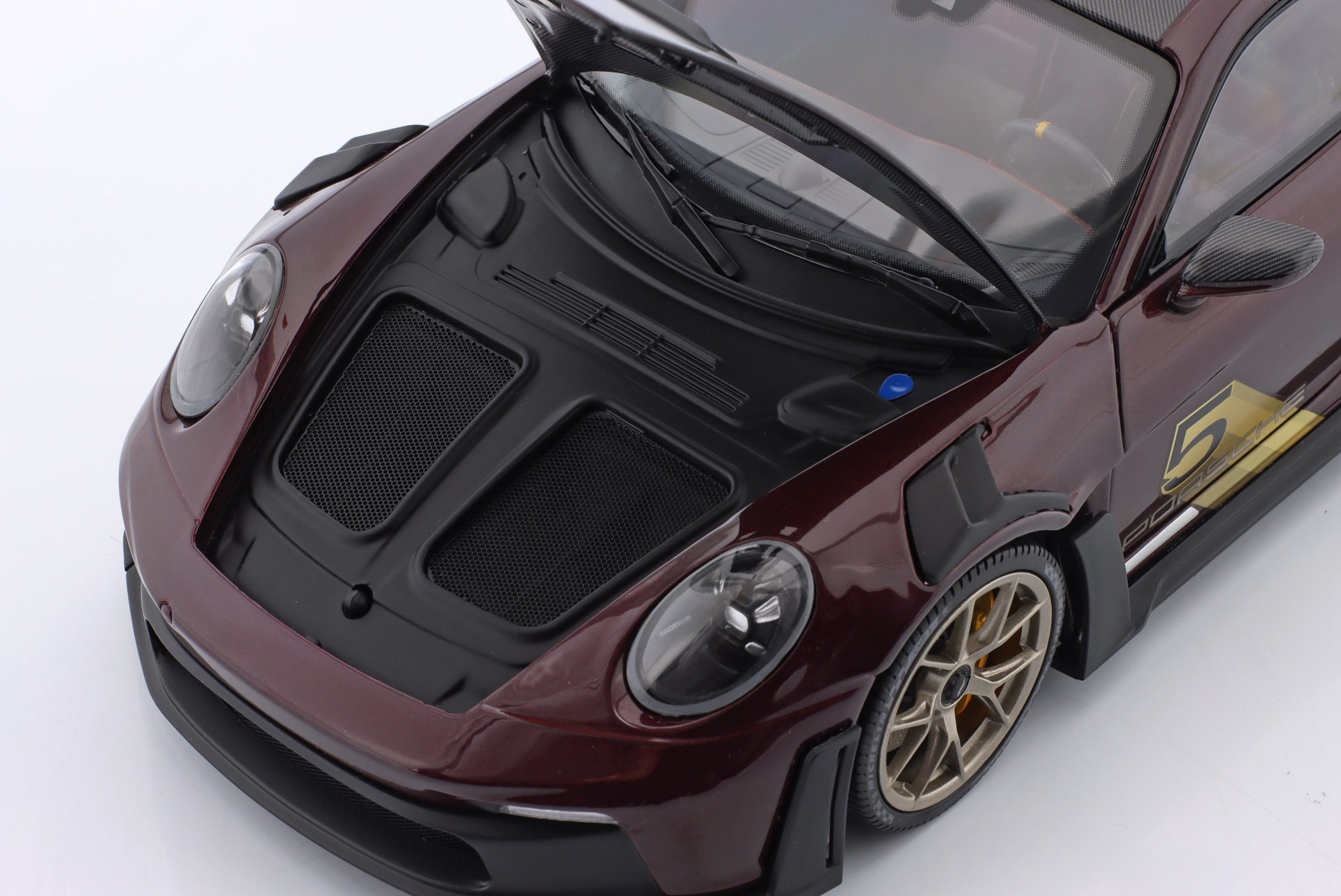1/18 PORSCHE 911 (992) GT3 RS 2024