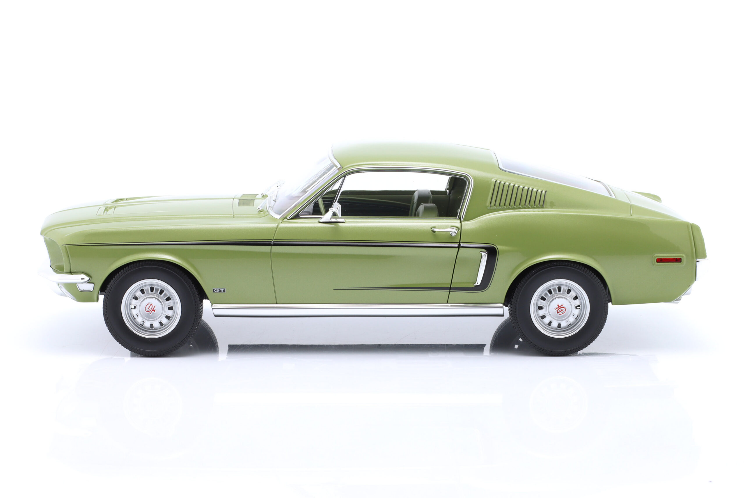 1/12 1968 Ford Mustang Fastback GT