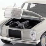 1/24 MERCEDES-BENZ 220 (W115)